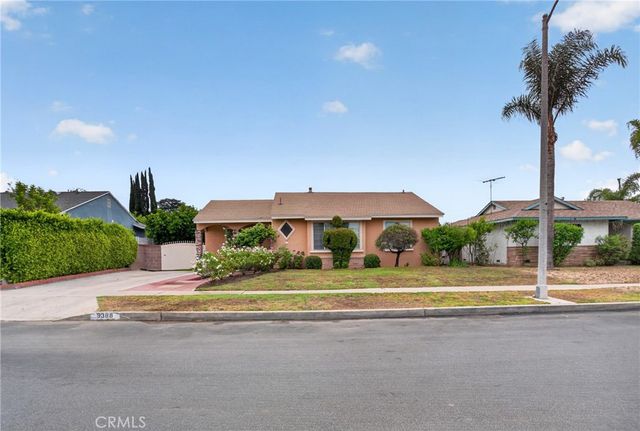 9388 Dorrington Place, Arleta, CA 91331