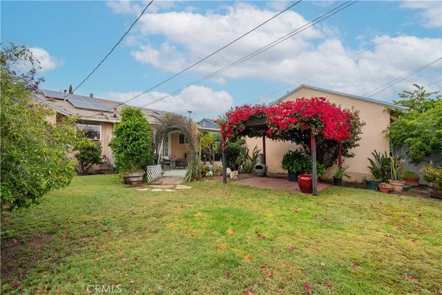9388 Dorrington Place, Arleta, CA 91331