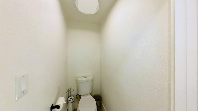 9816 E Broadway Ave, Spokane Valley, WA 99206