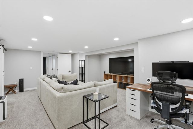 9816 E Broadway Ave, Spokane Valley, WA 99206