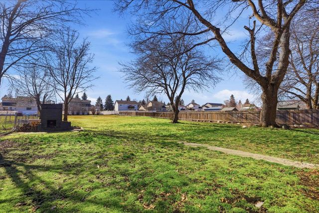 9816 E Broadway Ave, Spokane Valley, WA 99206