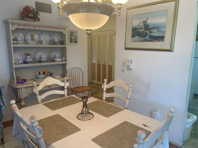 4 N Greenway 201, Royal Palm Beach, FL 33411