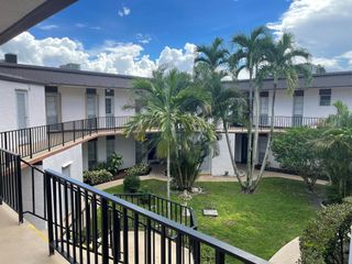 4 N Greenway 201, Royal Palm Beach, FL 33411
