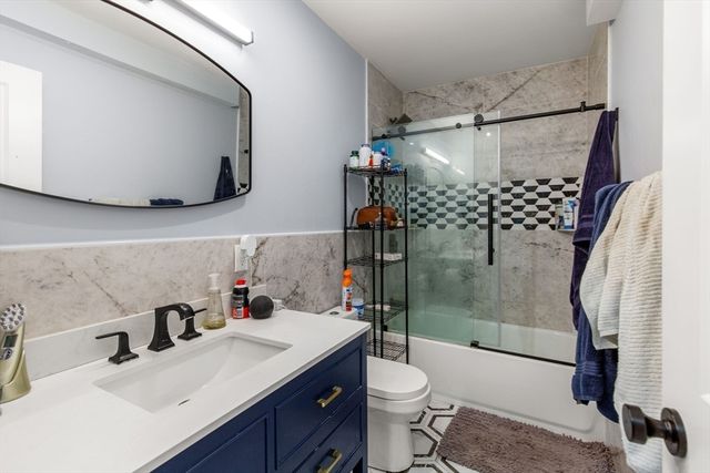 32 Cameron Avenue 32, Cambridge, MA 02140