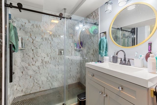 32 Cameron Avenue 32, Cambridge, MA 02140