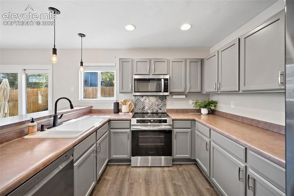 4670 Bittercreek Drive, Colorado Springs, CO 80922 — photo 4