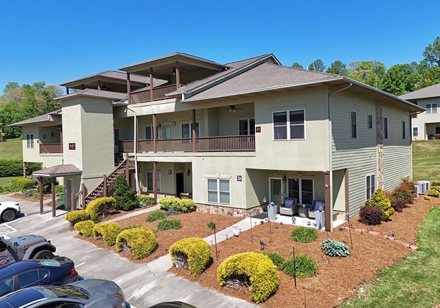 1647 Lakeview Drive Unit C, Young Harris, GA 30582