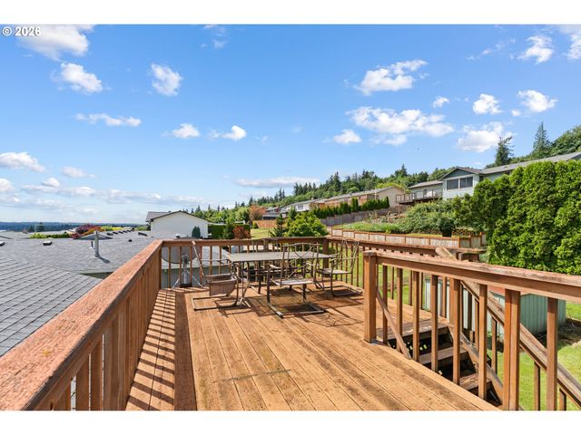 1865 7TH St, Columbia City, OR 97018