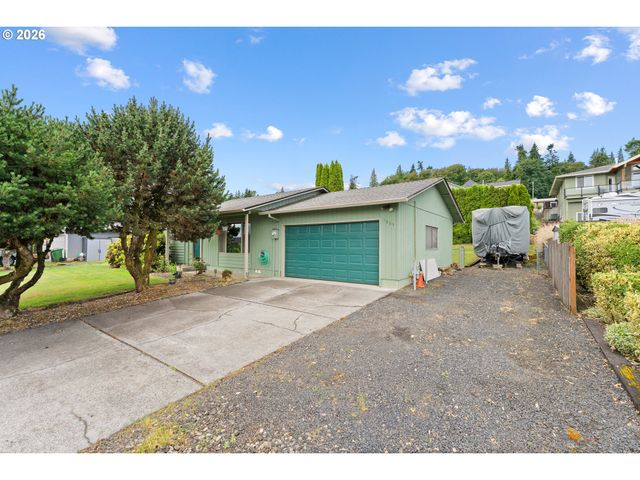 1865 7TH St, Columbia City, OR 97018