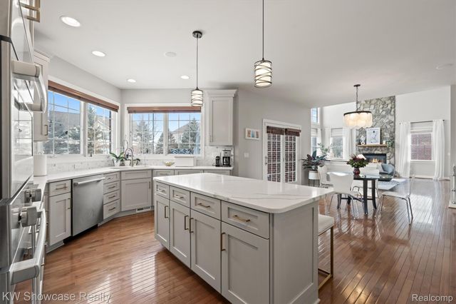 46430 Pinehurst Circle, Northville Township, MI 48168