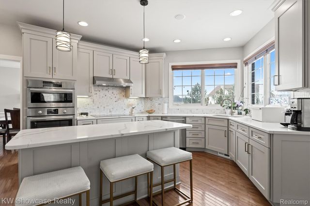 46430 Pinehurst Circle, Northville Township, MI 48168