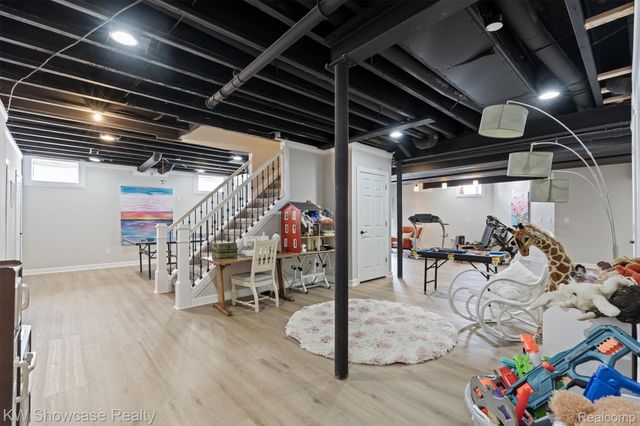 46430 Pinehurst Circle, Northville Township, MI 48168