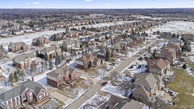 46430 Pinehurst Circle, Northville Township, MI 48168