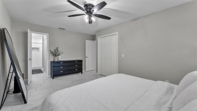 1522 HALLAM DRIVE, Lakeland, FL 33813