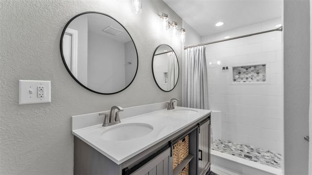 1522 HALLAM DRIVE, Lakeland, FL 33813