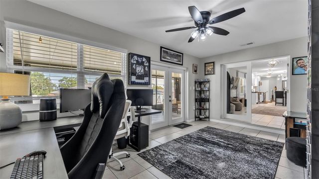 1522 HALLAM DRIVE, Lakeland, FL 33813