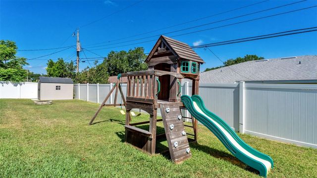 1522 HALLAM DRIVE, Lakeland, FL 33813