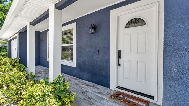 1522 HALLAM DRIVE, Lakeland, FL 33813