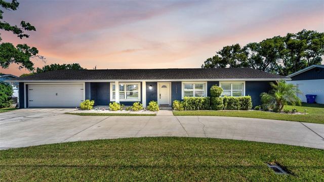 1522 HALLAM DRIVE, Lakeland, FL 33813