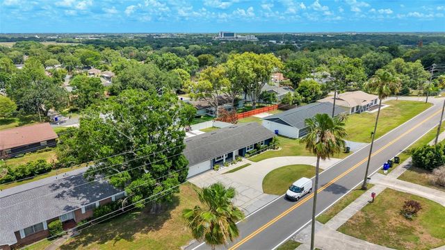 1522 HALLAM DRIVE, Lakeland, FL 33813
