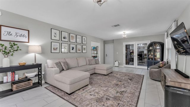 1522 HALLAM DRIVE, Lakeland, FL 33813