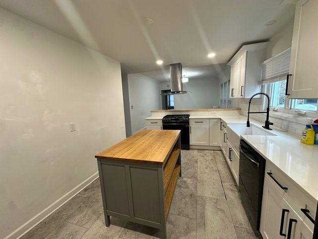 5814 N Campbell Avenue 2, Chicago, IL 60659