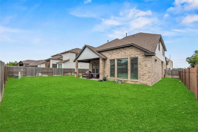 8634 Blue Coral Drive, Cypress, TX 77433