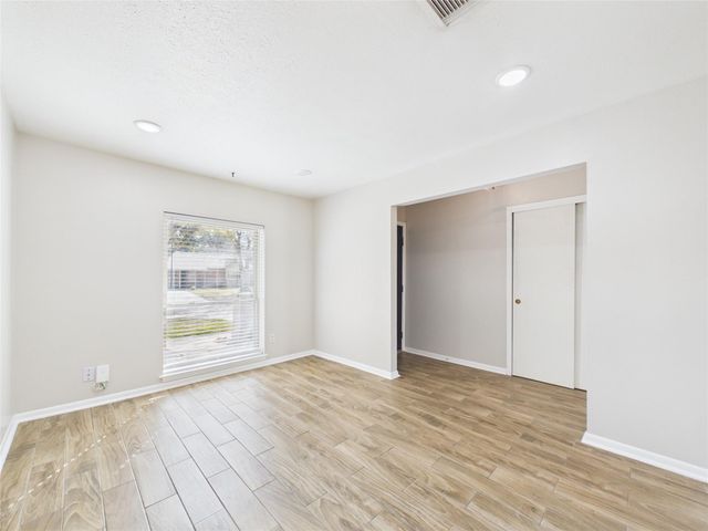 2004 Yorktown Court N, League City, TX 77573