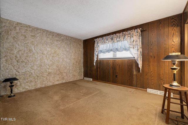 536 Mayfield Avenue, Kingsport, TN 37665