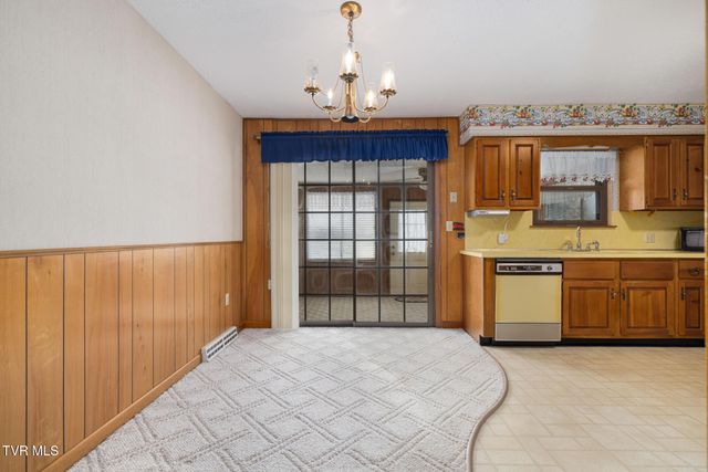 536 Mayfield Avenue, Kingsport, TN 37665