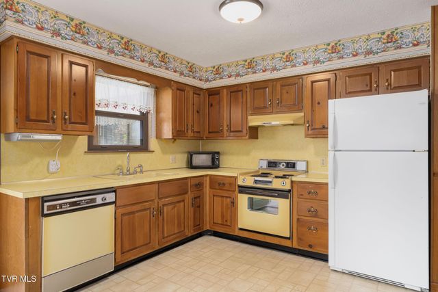 536 Mayfield Avenue, Kingsport, TN 37665