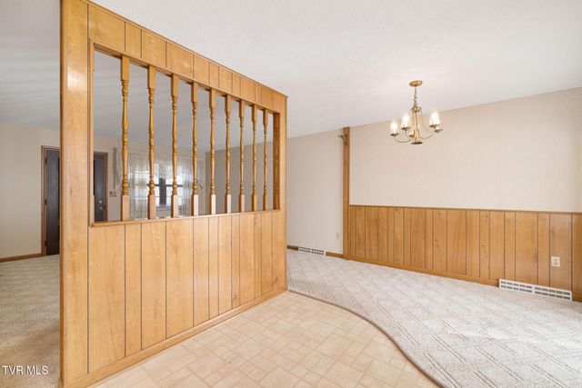 536 Mayfield Avenue, Kingsport, TN 37665