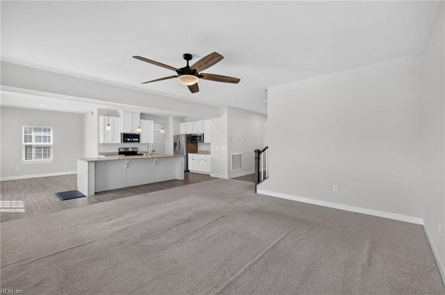 737 Big Bear LN, Chesapeake, VA 23323