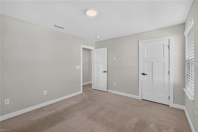 737 Big Bear LN, Chesapeake, VA 23323