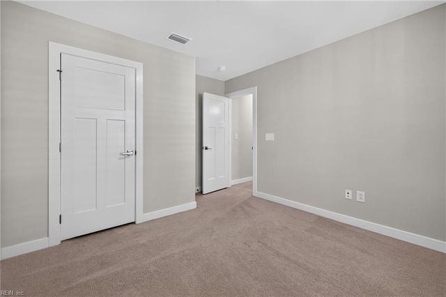 737 Big Bear LN, Chesapeake, VA 23323