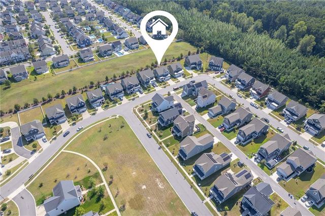 737 Big Bear LN, Chesapeake, VA 23323