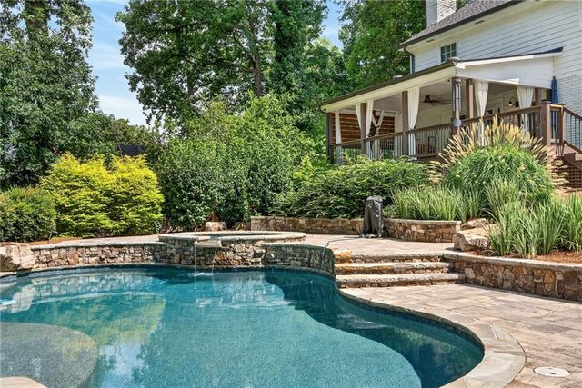 4766 Chamblee Dunwoody Road, Dunwoody, GA 30338