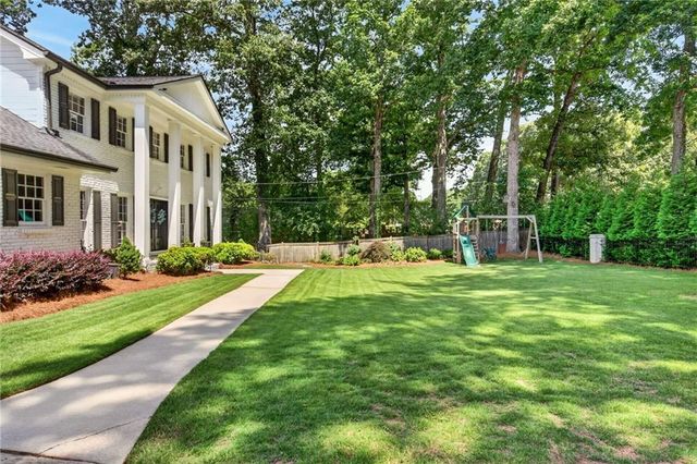 4766 Chamblee Dunwoody Road, Dunwoody, GA 30338