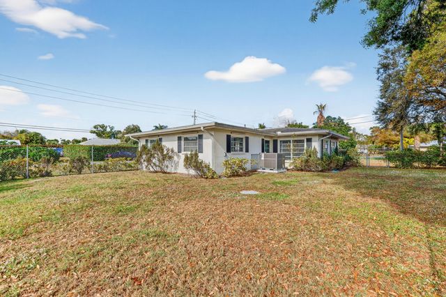 501 NE Oleander Avenue, Port St. Lucie, Port St Lucie, FL 34952