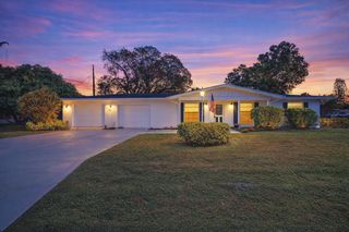 501 NE Oleander Avenue, Port St. Lucie, Port St Lucie, FL 34952