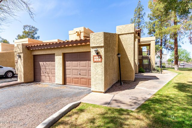 8214 N 21st Drive A208, Phoenix, AZ 85021