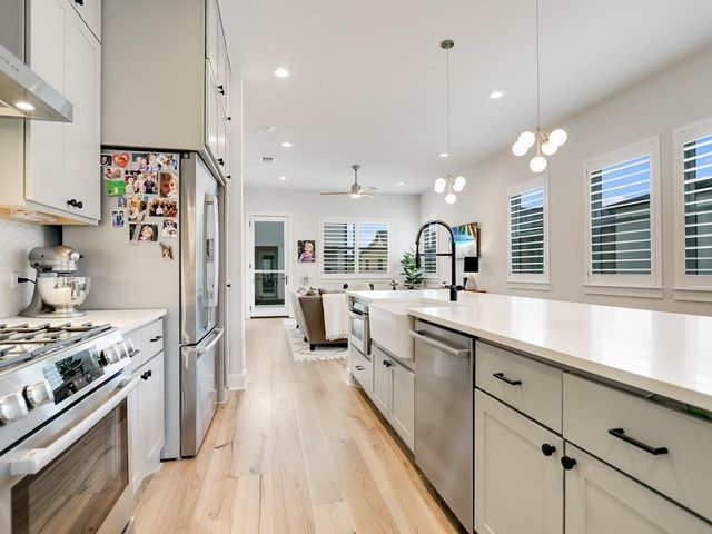 3900 Vantage DR 135, Austin, TX 78731