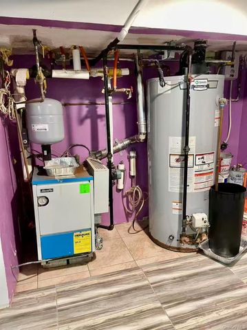 8007 31st Avenue, East Elmhurst, NY 11370