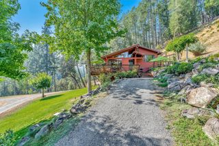 625 Tzabaco Creek Rd, Geyserville, CA 95441