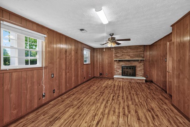 641 Bellcastle Road, Lexington, KY 40505