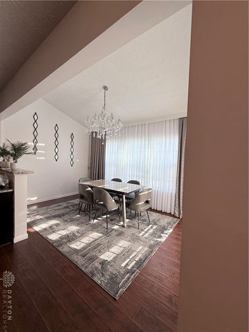 8190 Bushclover Drive, Tipp City, OH 45371