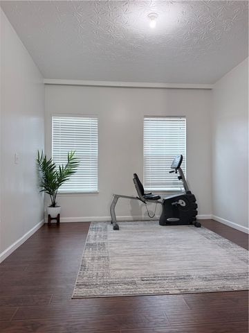 8190 Bushclover Drive, Tipp City, OH 45371