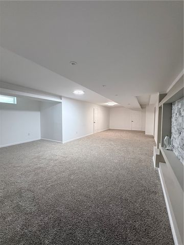 8190 Bushclover Drive, Tipp City, OH 45371