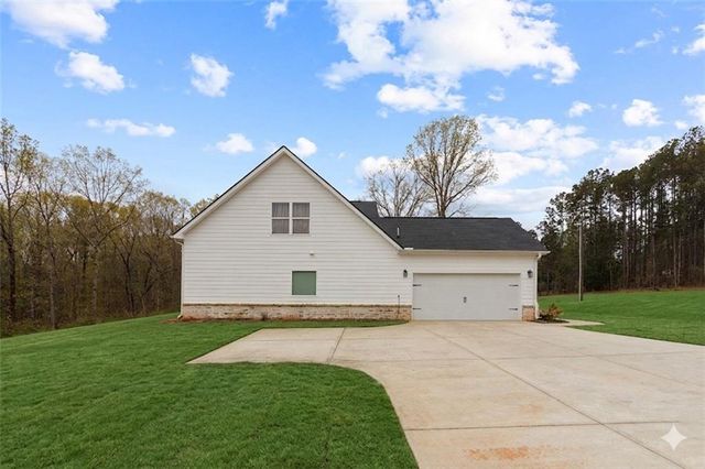 171 Strickland, Forsyth, GA 31029
