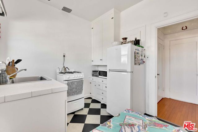 5121 EAGLE ROCK Boulevard A, Los Angeles, CA 90041